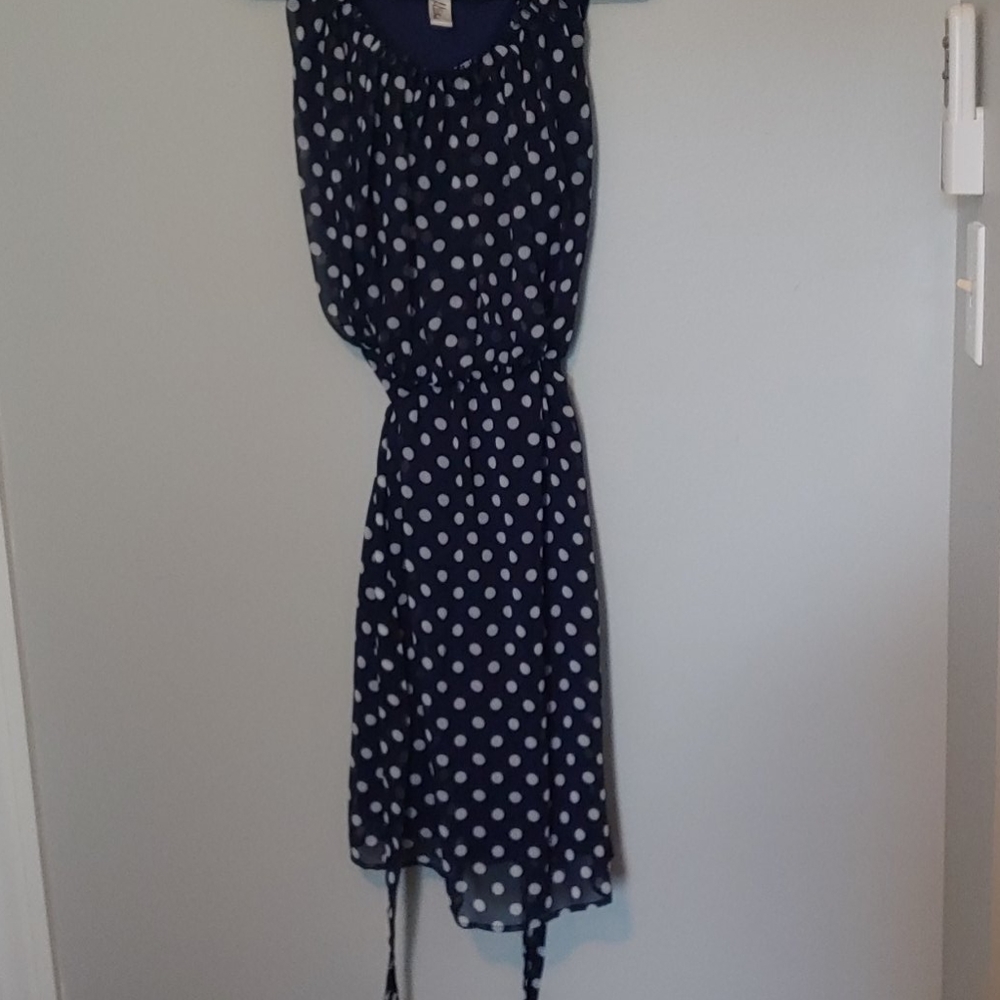 EUC Size 10 blue and white polka dot dress
